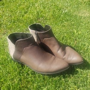 Nine west flat leather ankle boots